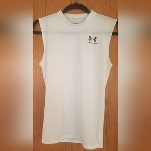 Under Armour Sleeveless Shirt Size Medium